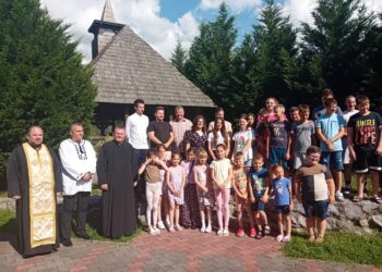 Minunat este Dumnezeu întru sfinții Săi- proiect catehetic derulat la Parohia Subpiatra
