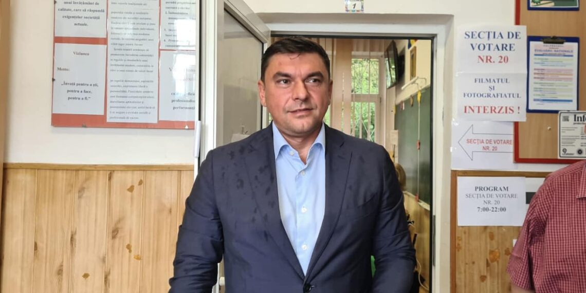 AUR intră cu doi consilieri în CJ Bihor, PNL pierde 4 mandate. Cine sunt viitorii consilieri județeni