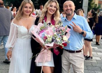 Andreea Pop, fiica fostului prefect Claudiu Pop, absolventă de Drept la UBB, după un parcurs excepțional