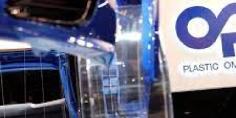 Gigantul francez care închide fabrica din România și dă toți oamenii afară