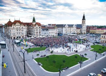 Meciul România -Ucraina, pe un ecran gigant în Piața Unirii din Oradea. La Munchen vor fi 30.000 de români