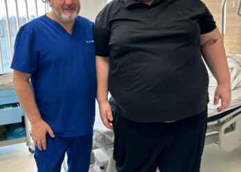 Avea 236 kg la 29 de ani. A slăbit 59 de kg la 4 luni după intervenția de micșorare a stomacului