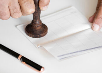 Acțiune în pretenții formulată de creditor împotriva emitentului scrisorii de confort: condiții şi efecte în raport cu natura juridică a obligației asumate de emitent | Jurisprudență ÎCCJ