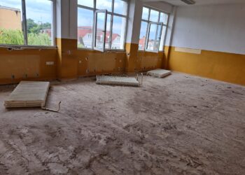 Au început lucrările de renovare a clădirii Liceului Teoretic Arany János. Investiția 4,4 milioane de lei.