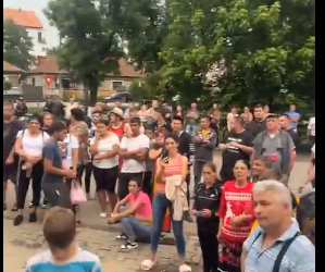 Cine e Boros Dávid, tânărul care a scos Săcueni-ul în stradă