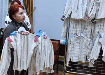 Ii de 100 de ani, etalate la Șezătoare la muzeu