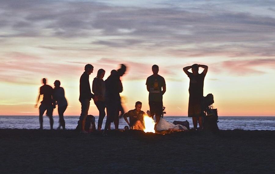 Au început înscrierile pentru taberele studențești