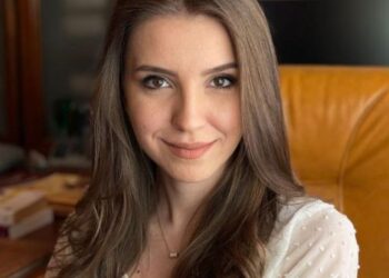 Avocată apărată de UNBR după ce o conversație telefonică i-a fost publicată pe TikTok și pe Facebook