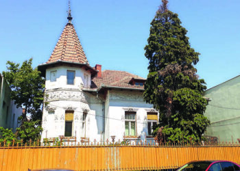 Lasă 150.000 din prețul vilei locuită de foștii prim-secretari PCR din Oradea. Licitată a cincea oară