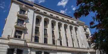 Primar condamnat la 3 ani și jumătate de închisoare pentru complicitate la trafic de influență