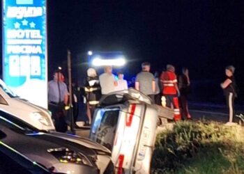 Mai multe mașini implicate într-un accident în zona ștrandului din Beiuș