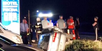 Mai multe mașini implicate într-un accident în zona ștrandului din Beiuș