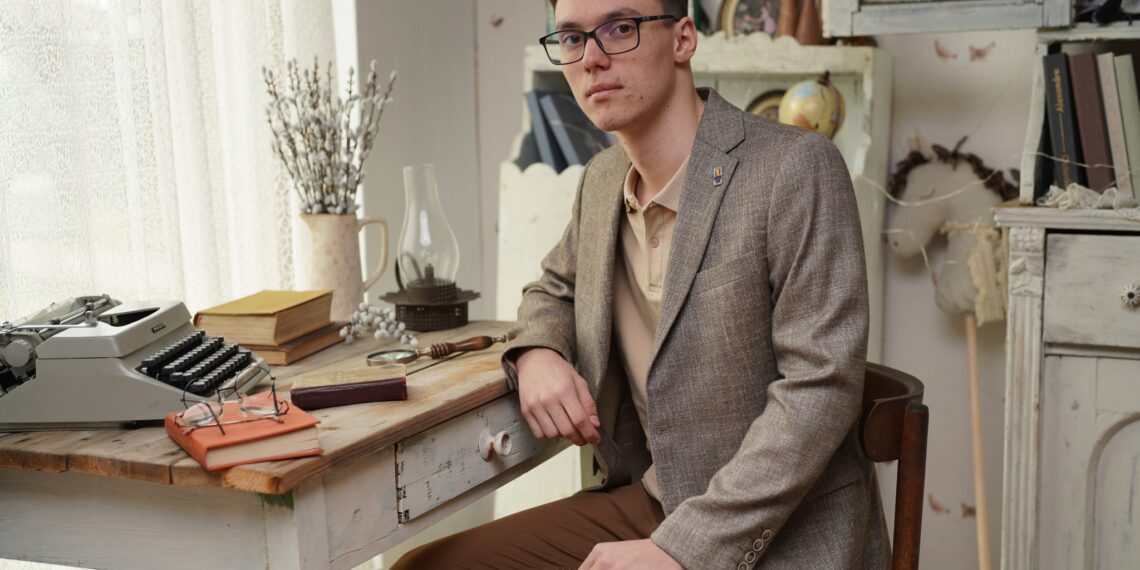 Andrei Ovidiu Petrache, salontanul de la Neș  cu 10 la Bac. Elev de excepție. Vezi ce discurs de excepție a avut șeful de promoție