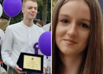 Ei sunt imaginea notelor de 10 de la Evaluare în Bihor. Ionuț a aflat rezultatul de la mama sa care plângea de fericire