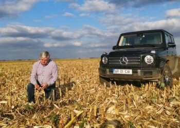 Ferma din Vestul țării unde un inginer agricol câștigă 18.000 lei net, un conducător de combine 15.000 de lei pe lună