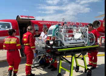Bebeluş de 6 zile, aflat la Spitalul Clinic Judeţean de Urgenţă Oradea, transportat de urgenţă la București