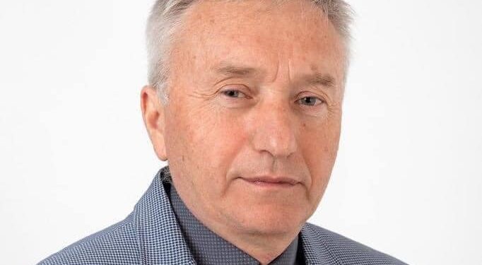 Medicul militar Toma Dorin Petru, noul primar al comunei Avram Iancu. A fost medic șef la Centrul Militar Bihor