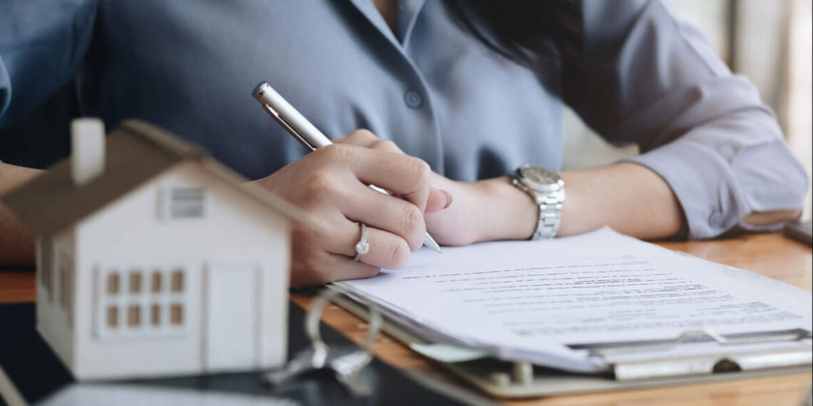 Procură sub semnătură legalizată întocmită în străinătate, dată pentru vânzarea unui imobil situat în România | Jurisprudență ÎCCJ