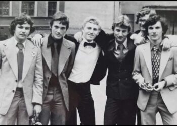 Generația Gojdu 79. Marcel Pușcaș și dr. Ovidiu Burtă printre absolvenți. Fotbalistul celebru care a absolvit mate-fizică, a luat Bac-ul cu 9, a citit, a mers la teatru…