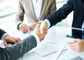 Noțiunile de beneficiari ai plății și comerciant din Normele metodologice ale OUG 193/2002 se vor modifica 