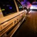 Urmărit în noapte de polițiști pe traseul strada Evreilor Deportați – B-dul Decebal. S-a oprit într-un stâlp