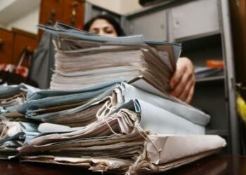 Prejudiciu cauzat prin fapte ilicite imputate mai multor persoane, anularea cererii de chemare în judecată pentru deficitara motivare în fapt, formalism excesiv