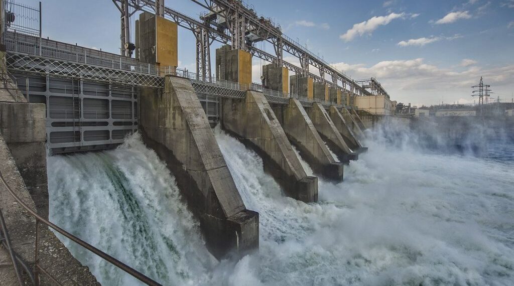 ONG-uri acuzate de sabotaj în domeniul hidroenergetic