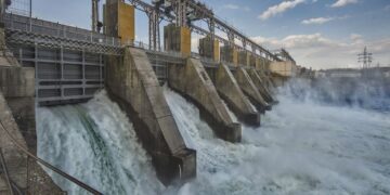 ONG-uri acuzate de sabotaj în domeniul hidroenergetic