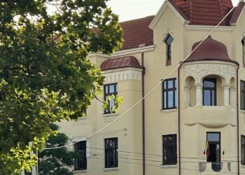 UNBR dă startul înscrierilor pentru examenul de primire în profesia de avocat