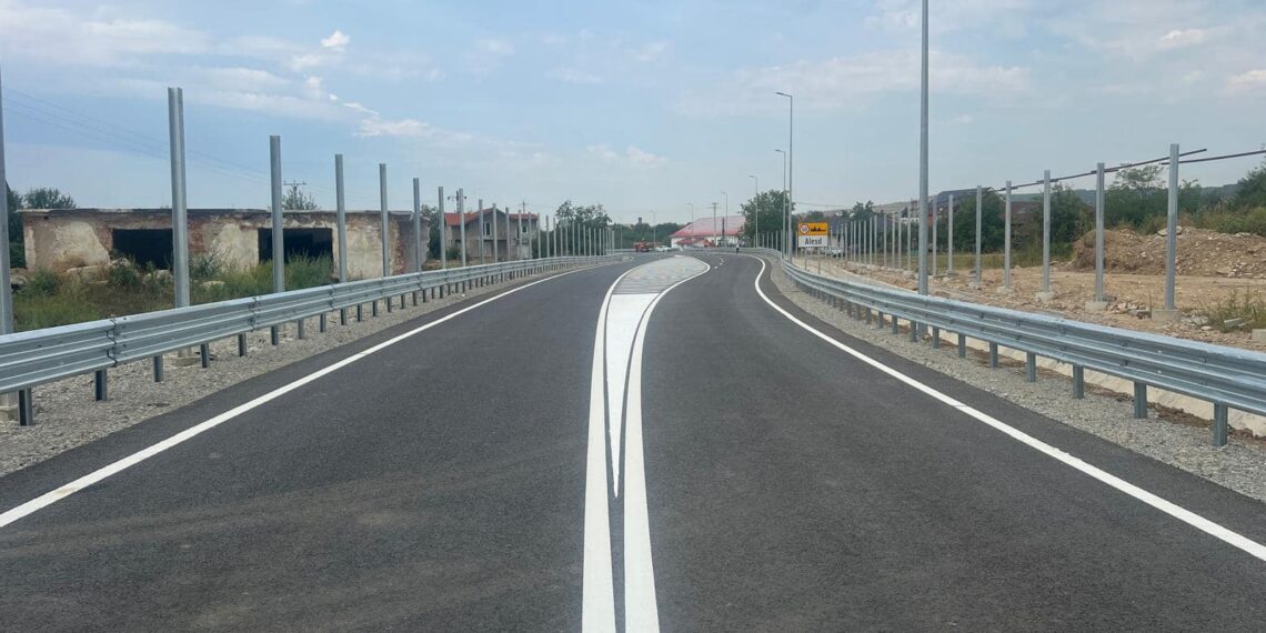 Azi s-a deschis circulației centura Aleșd, pe tot traseul