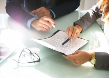 Asociațiile și fundațiile pot avea ca scop organizarea de activități specifice arbitrajului instituționalizat numai dacă sunt autorizate de legiuitor | Recurs în interesul legii