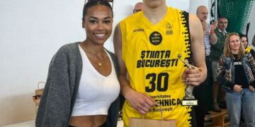 La 15 ani, orădeanul Răzvan Buzguța, ajunge la Roma, la Stella Azzurra Basketball Academy. Avocatul care a obținut medalia pentru România la Olimpiadă, sprijin în carieră