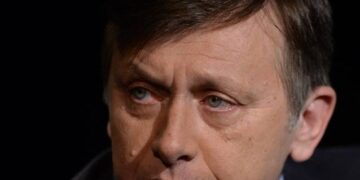 Crin Antonescu vede doi bihoreni cu profil de prezidențiabili pe listele PNL, în locul generalului Ciucă