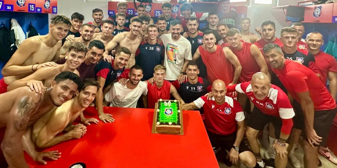 Căpitanul lui FC Bihor, Ioan Hora, sărbătorit la aniversare. Fostul golgeter a României a făcut cadou prima victorie din Liga a II-a echipei