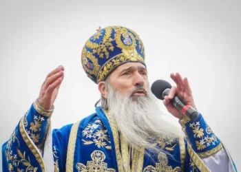 Arhiepiscopul Tomisului declarații controversate din nou: rugăciunile fumătorilor „nu prea se iau”