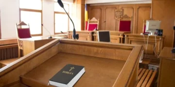 Posibilitatea instanței de a reduce, din oficiu, penalitatea ce este vădit excesivă faţă de prejudiciul ce putea fi prevăzut de părţi la încheierea contractului | Practică neunitară