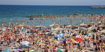 De la 38  lei/noapte cazare la mare. Începe Litoralul pentru toți