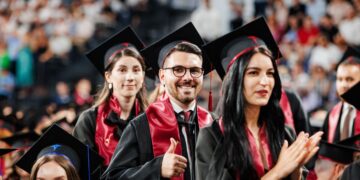 1000 de locuri la master la Universitatea Oradea. Câte sunt bugetate