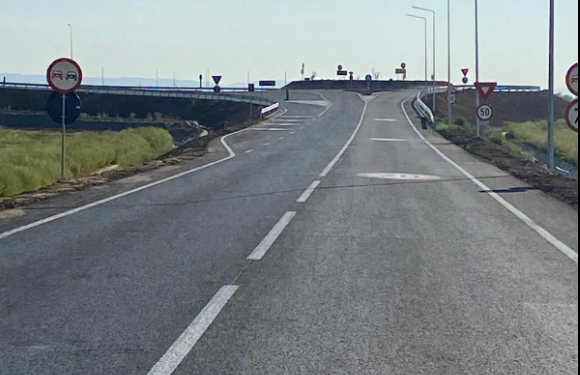 Sâmbătă, 24 august, se deschide circulația pe Centura Oșorhei. Primarul Gligor: gândul nostru se îndreaptă, mai ales, spre locuitorii din Oșorhei, de pe Strada 1, care, zeci de ani, au avut, în fața geamurilor, traficul unui drum european tranzitat de 25 de mii de mașini pe zi