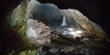 „Focul Viu”,emblema Padiș-ului, s-a stins. Era al treilea gheţar ca mărime din România