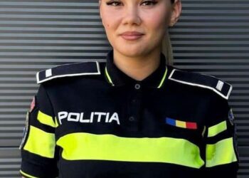 Polițista care a salvat viața unei femei. A resuscitat-o. Femeia făcea parte dintr-un grup care în urma unui conflict a fost dus la secție