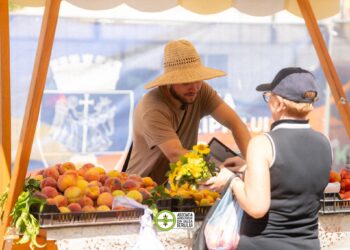 Piața volantă se deschide și miercuri în Piața Unirii. Puteți susține producătorii locali cumpărând de la ei