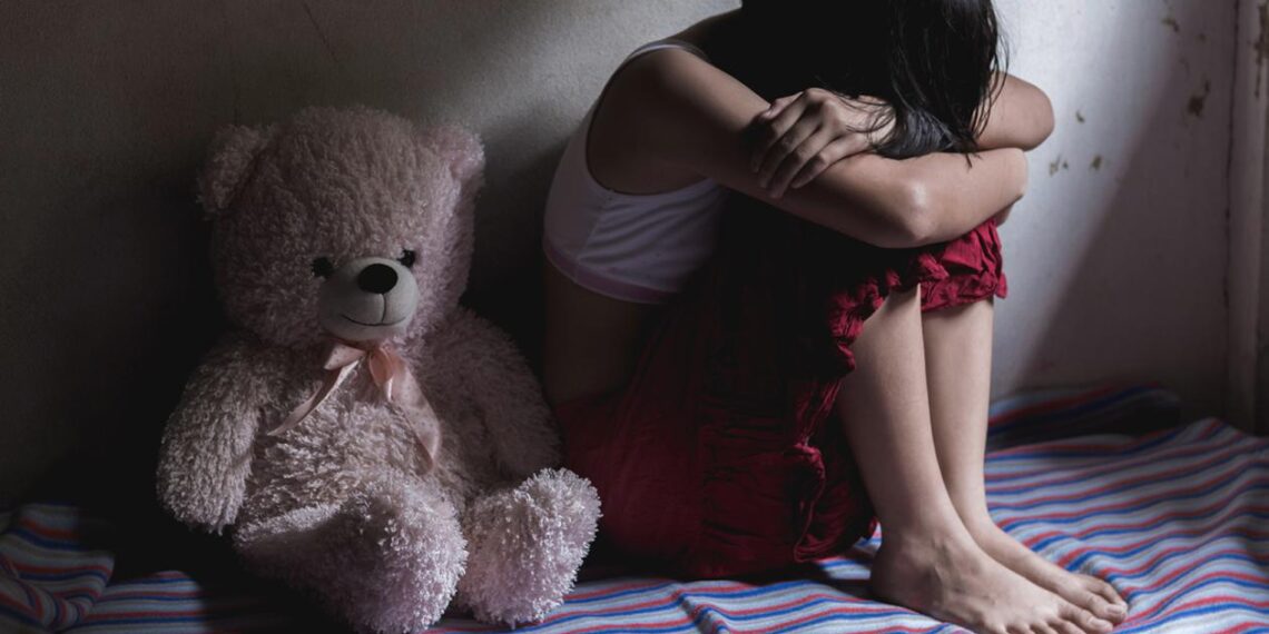 Câștigarea încrederii minorilor prin inițierea unor relații de prietenie, îngrijire, ocrotire sau oferirea de cadouri pentru săvârșirea infracțiunilor de agresiune sexuală va fi incriminată