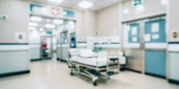 Doi pacienți au fost lăsați fără bani și acte în timp ce se aflau în operație