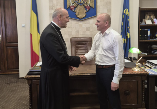 Prefectul de Bihor, Dumitru Țiplea ar putea fi schimbat azi, la cerere