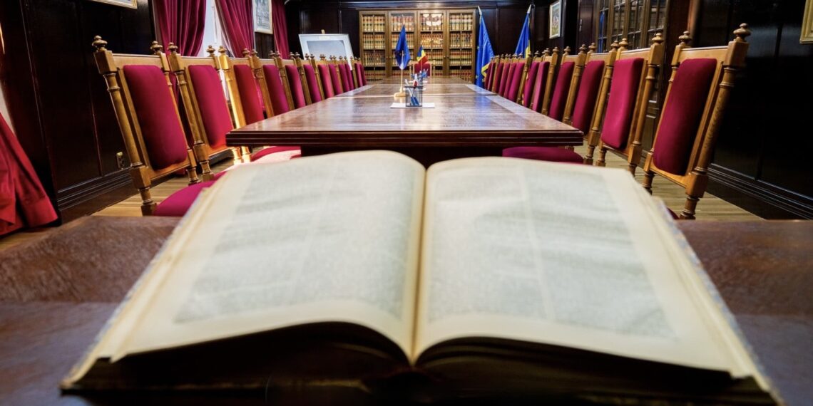 ÎCCJ: infracțiunile cu substanțe interzise comise în baza unei rezoluții unice, tratate ca infracțiune continuată sub noile modificări legislative