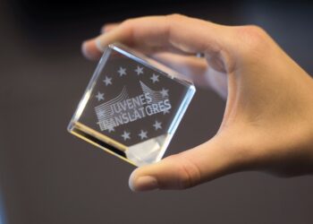 S-au deschis înscrierile la ediția de anul acesta a concursului Juvenes Translatores