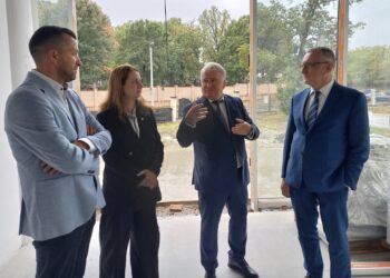 Ligia Deca, ministrul Educației, în vizită fulger la Universitatea din Oradea | „Faceți treabă bună aici, la Oradea!”