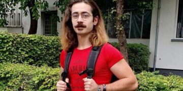 1200 km cu bicicleta, pe traseul Cluj-Oradea-Timișoara-Sibiu-Brașov-București-Constanța, ca să strângă donații pentru Denisa, o fetiță născută fără brațe