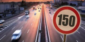 CCR: conducătorul de vehicul trebuie să respecte regimul legal de viteză și să o adapteze în funcție de condițiile de drum, astfel încât să poată efectua orice manevră în condiții de siguranță